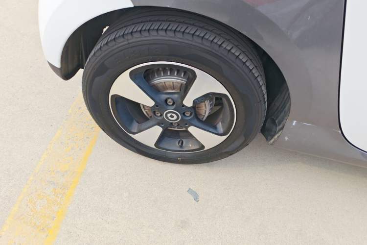 Used smart forfour 2018 1.0L 52kW Passion Edition
