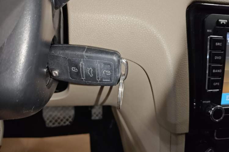 Used Volkswagen Bora 2014 1.6L Automatic Comfort Model
