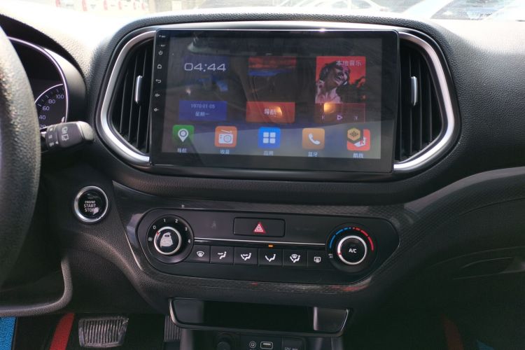 Used Kia KX3 2015 1.6L Automatic Two-Wheel Drive DLX Audio And AC Panel