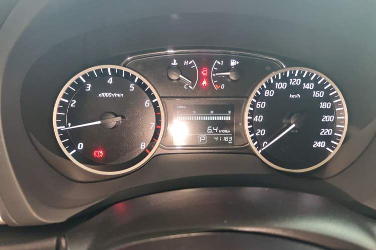 Used Nissan Sylphy 2019 1.6XV CVT Smart Connect Luxury Edition China VI Standard
