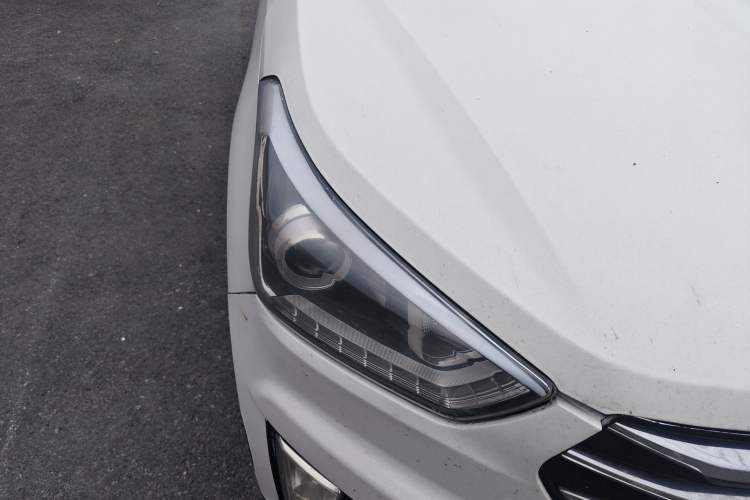 Used Hyundai ix25 2015 2.0L Automatic Two-Wheel Drive Intelligent GLS