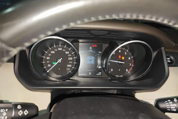 Used Land Rover Range Sport 2017 3.0 SC V6 HSE Instrument Cluster