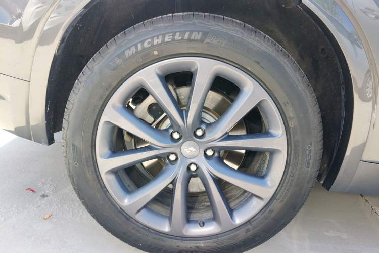 Used Li Auto ONE 2020 Extended-Range 6-Seater Version Exterior 5