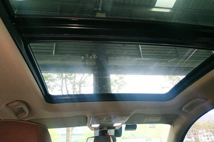 Used Buick Envision 2017 28T Four-Wheel Drive Elite Model