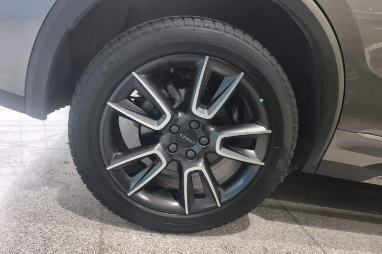 Used Lynk & Co 01 2021 2.0TD Two-Wheel-Drive Pro Trim