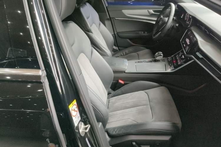 Used Audi A6L 2021 45 TFSI quattro Prestige Dynamic Edition Right Front Seat