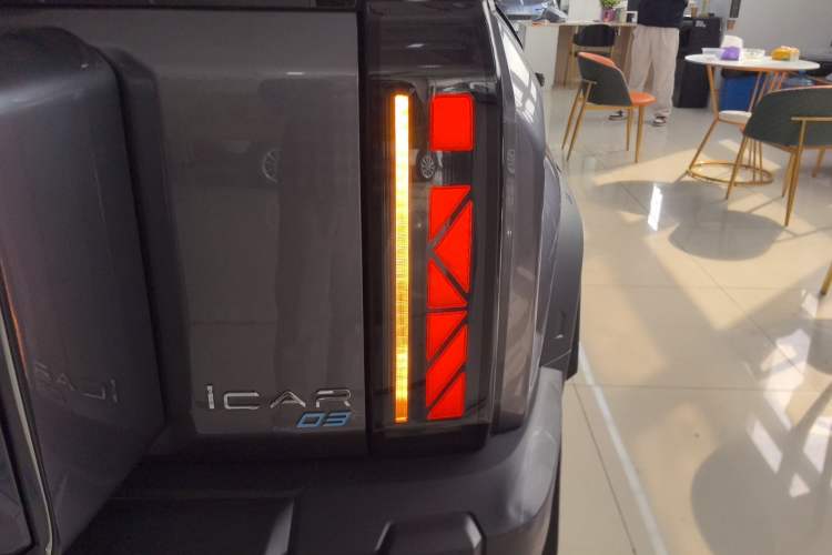 Used iCAR 03 2024 401km Two-Wheel Drive Standard Edition Exterior 3