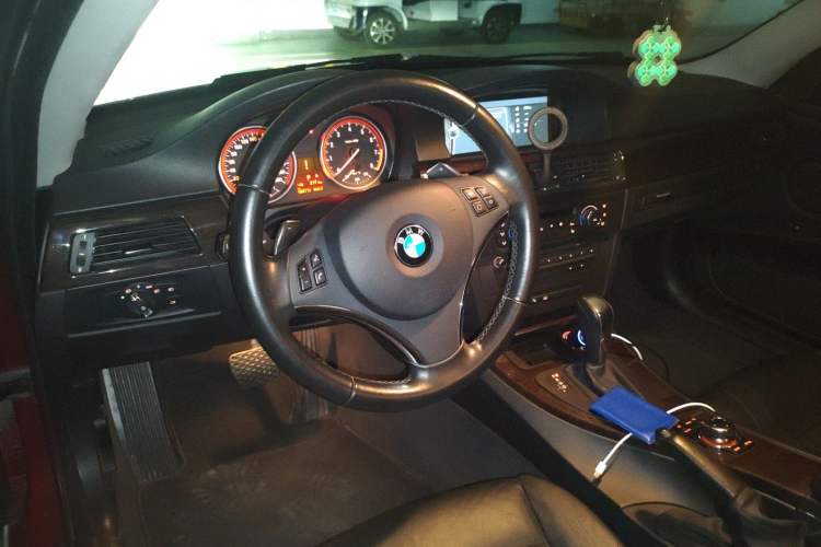 Used BMW 3 Series 2011 330i two-door coupe
