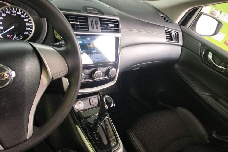 Used Nissan Tiida 2019 1.6L CVT Smart Drive Version China VI Standard