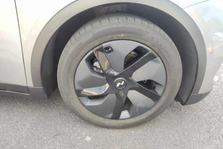 Used ONVO L60 2024 60 kWh Rear-Drive Version