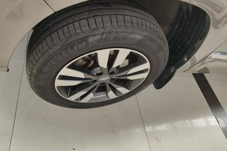 Used Chery Tiggo 3 2016 1.6L Manual ZhiShang Edition
