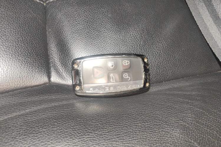 Used Land Rover Discovery 2014 3.0 SC V6 HSE