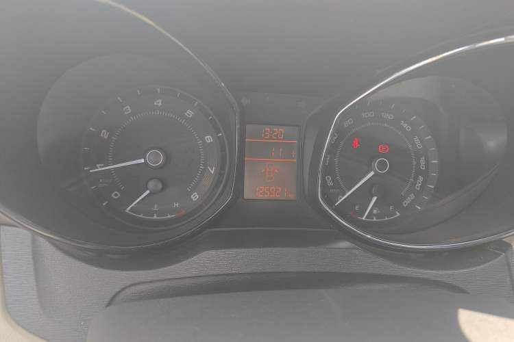 Used Chery Arrizo 7 2015 1.6L Manual ZhiShang Edition
