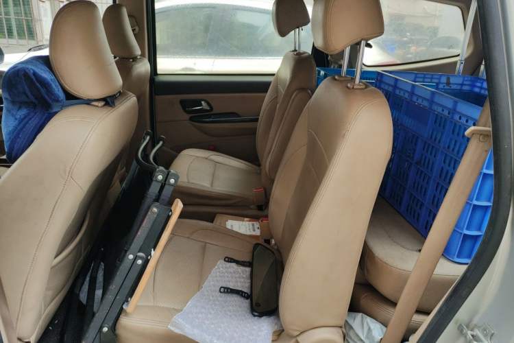 Used Wuling Hongguang 2015 1.5L S1 Comfort China V Standard
