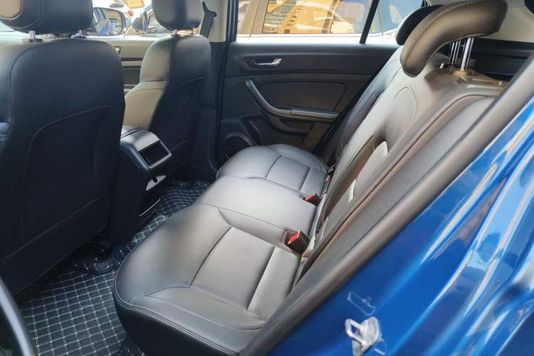 Used Qoros 5 2018 Revised Version 1.6T Automatic Leading Edition
