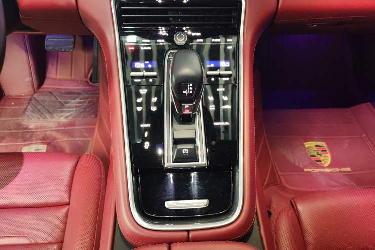 Used Porsche Panamera 2019 Panamera 2.9T
