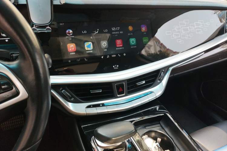 Used Geely Auto Emgrand GT New Energy 2018 1.5T PHEV Yao Ling Edition Audio And AC Panel