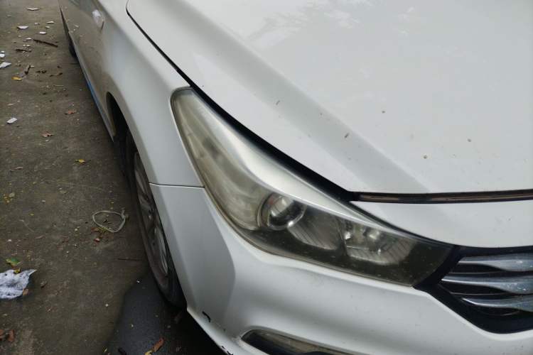 Used GAC Trumpchi GA3S Vision 2014 1.6L Manual Elite Edition
