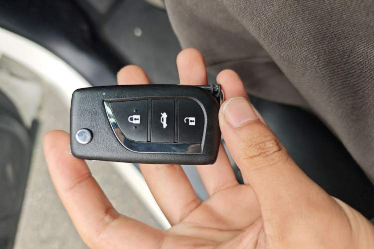 Used Toyota Camry 2015 2.0G Premier Edition