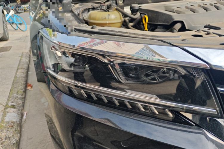 Used Volkswagen Passat 2019 330TSI Luxury Edition China VI Standard
