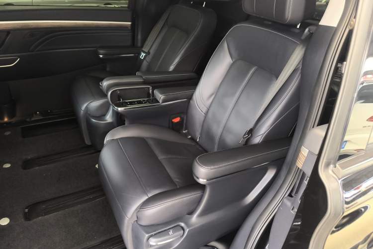 Used GAC Trumpchi M8 2021 Master Series 390T Ultimate Edition
