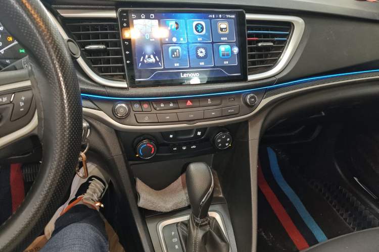 Used Buick GT 2021 Revised Version Flagship 1.5L Automatic Elite Edition Audio And AC Panel