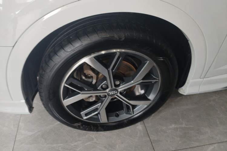 Used Audi Q3 Sportback 2020 40 TFSI Fashion Model Left Front Wheel Hub