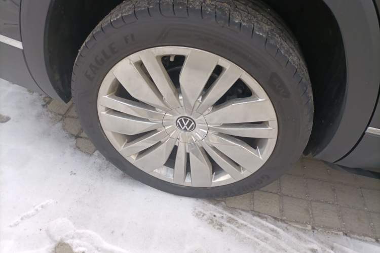 Used Volkswagen Teramont 2024 380TSI Four-Wheel Drive Longxiang Edition
