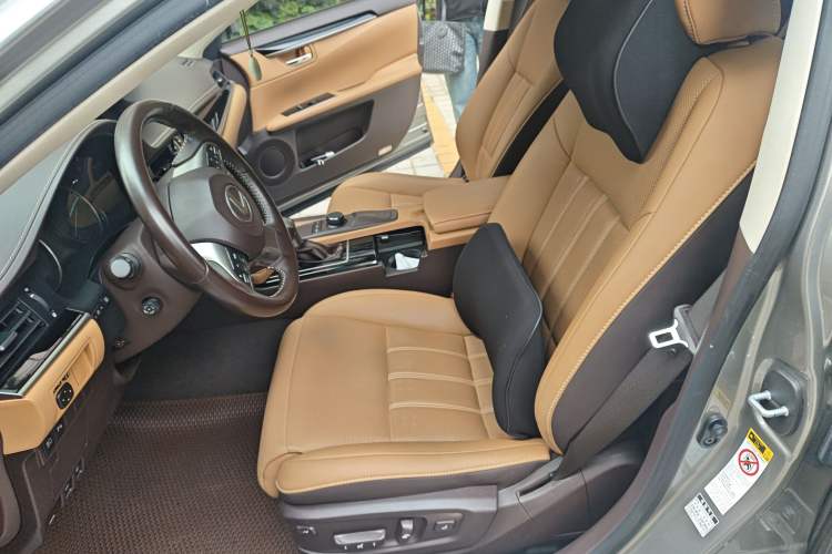 Used Lexus ES 2015 300h Comfort Edition