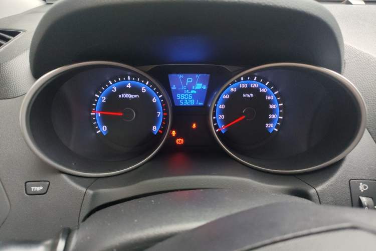 Used Hyundai ix35 2015 2.0L Automatic 2WD Smart Type China IV