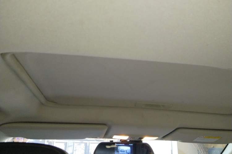 Used Mitsubishi Outlander 2016 2.4L 4x4 Elite Edition 5 Seats Headliner