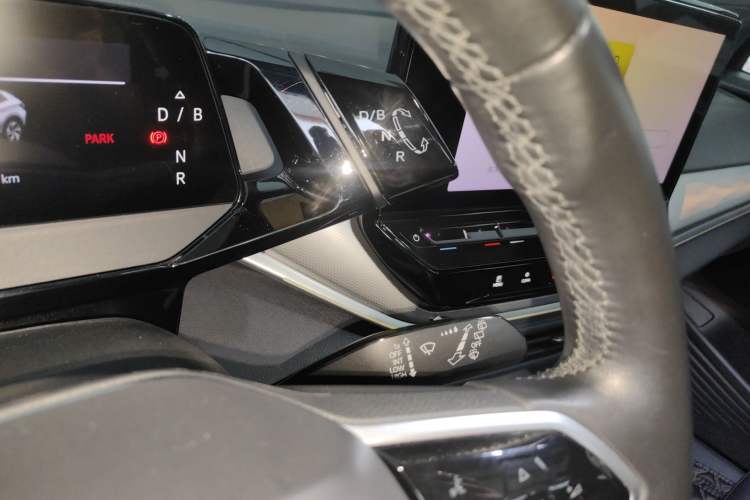 Used Volkswagen ID.4 CROZZ 2021 Long-Range PRO Two-Wheel Drive Version