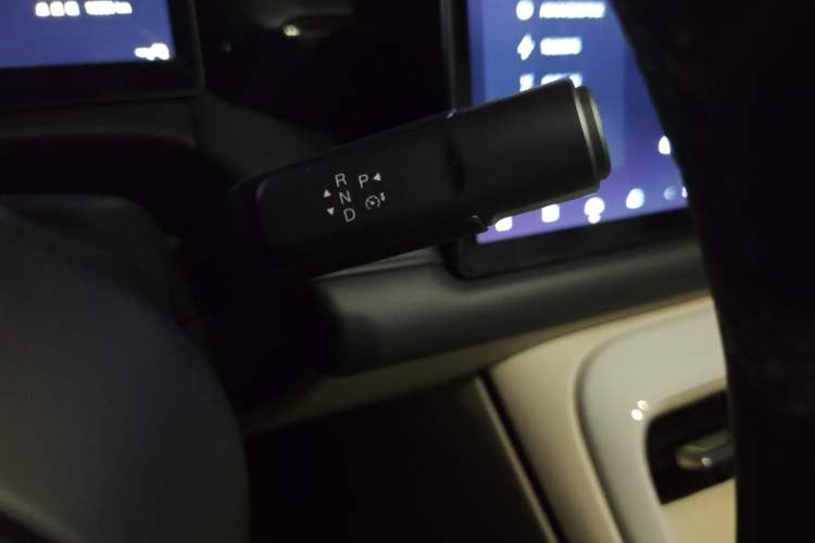 Used AION V 2024 Aion Tyrannosaurus 650 LiDAR Edition