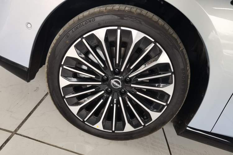 Used Nissan N7 2025 510 Max
