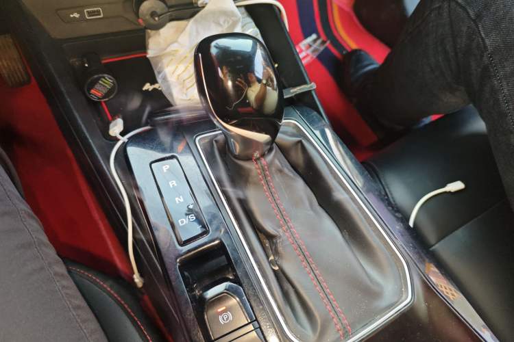 Used MG 5 2021 180 DVVT CVT Youth Luxury Edition
