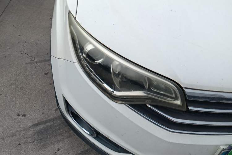 Used FAW Senya R7 2016 1.6L Manual Luxury Model
