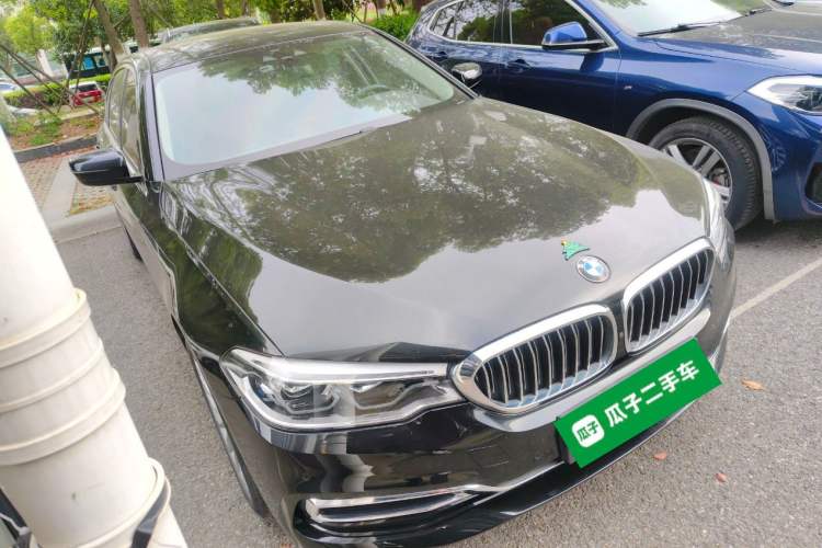 Used BMW 5 Series New Energy 2020 Mileage Upgrade Version 530Le Pioneer Edition Front Right 45 Deg