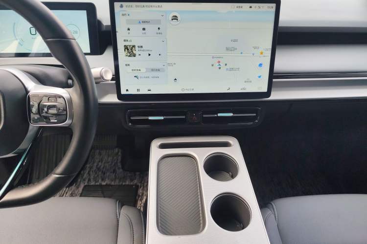 Used AION Y 2023 Plus 510 Enjoy Edition