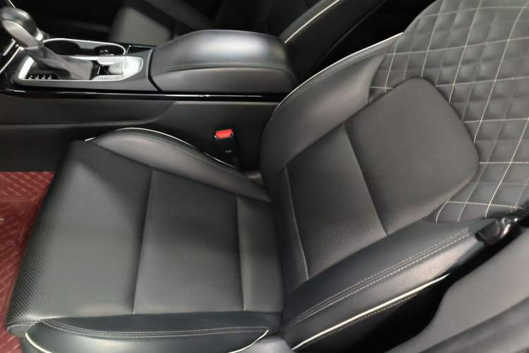 Used Hyundai Tucson 2019 280TGDi Dual-Clutch Two-Wheel Drive Fashion Edition China VI Standard
