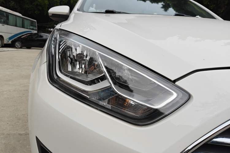 Used Ford Escort 2017 Happiness Edition 1.5L Automatic Fashion Version