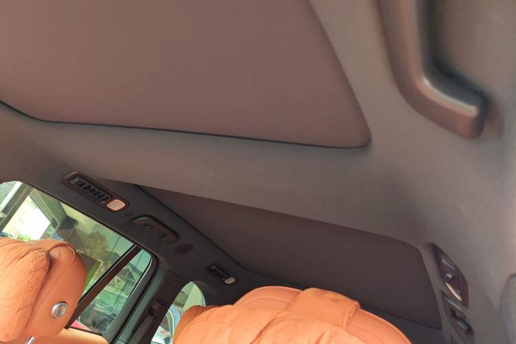 Used Li Auto L8 2023 Air model
