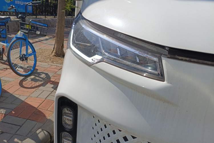 Used Iveco Fidato 2023 C33 Passenger Van 2.0T 93 kW Manual Transmission Xingtu Edition High Roof
