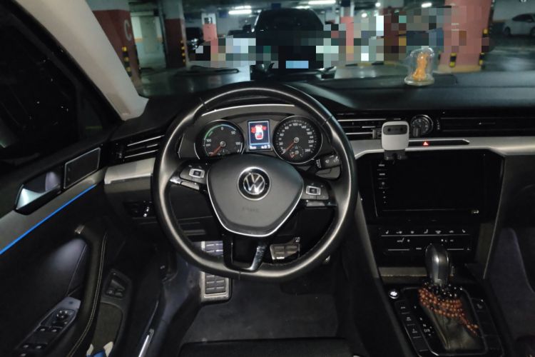Used Volkswagen Magotan GTE Plug-in Hybrid 2020 GTE Luxury Model Steering Wheel