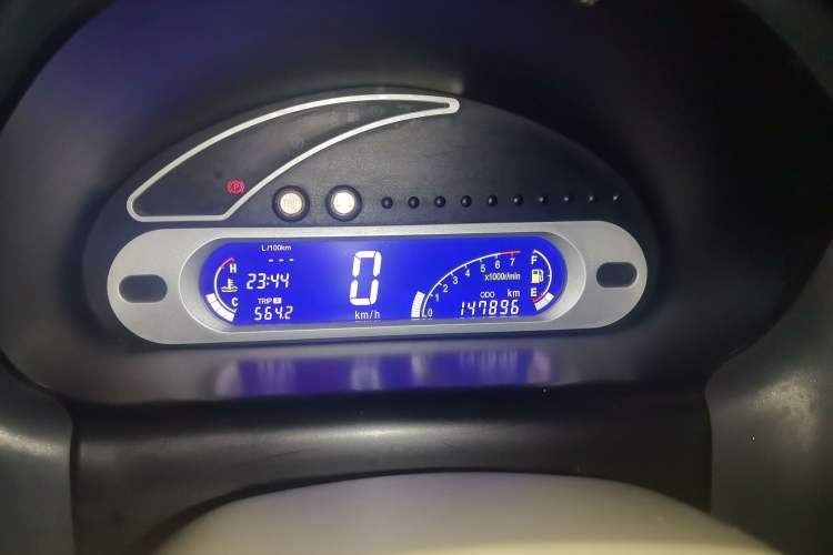 Used Chery QQ3 2012 Stylish Edition 1.0L Manual Start-Up Model