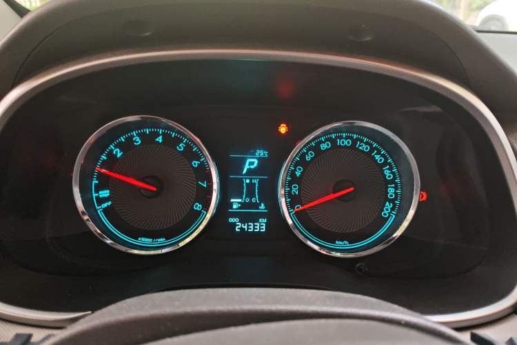 Used Chevrolet Lova RV 2016 1.5L Automatic Comfort Edition Instrument Cluster