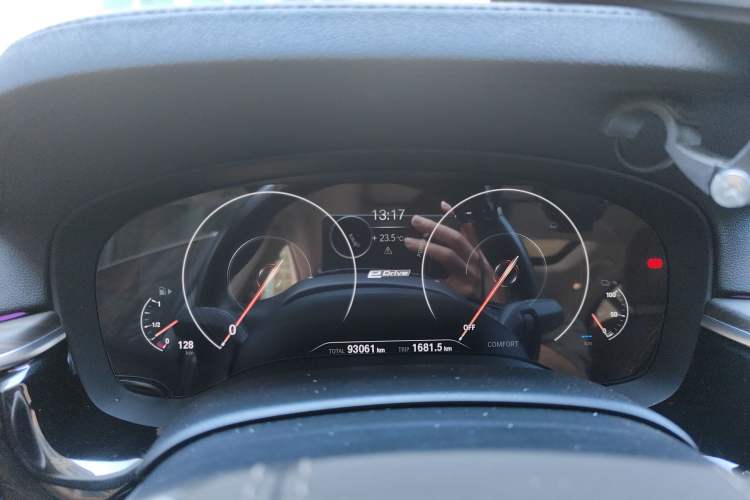 Used BMW 5 Series New Energy 2019 530Le Luxury Package
