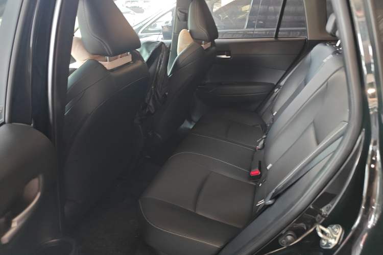 Used Toyota FRONTLANDER 2023 2.0L Smart Electric Hybrid Dual-Engine Luxury Edition
