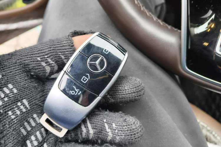 Used Mercedes-Benz E-Class 2021 Facelift E 260 L 4MATIC