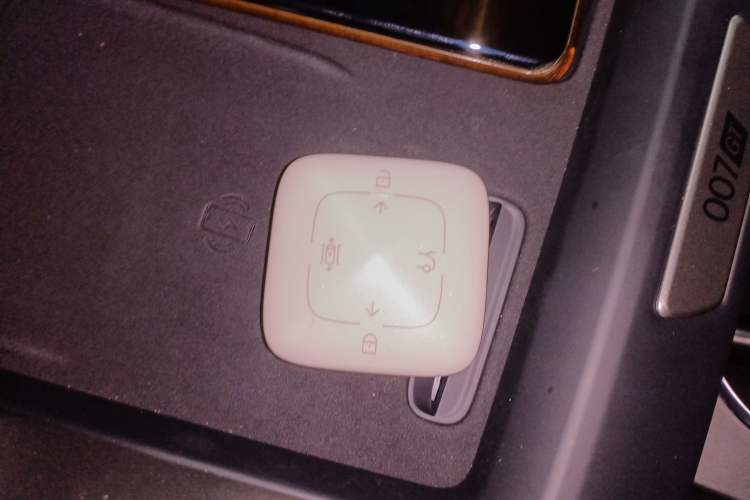 Used Zeekr 007GT 2025 Long-Range Rear-Wheel Drive Intelligent Driving Version 100 kWh Interior 1