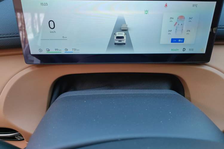 Used Geely Galaxy Galaxy Xingjian 7 EM-i 2025 120km Exploration+ Version